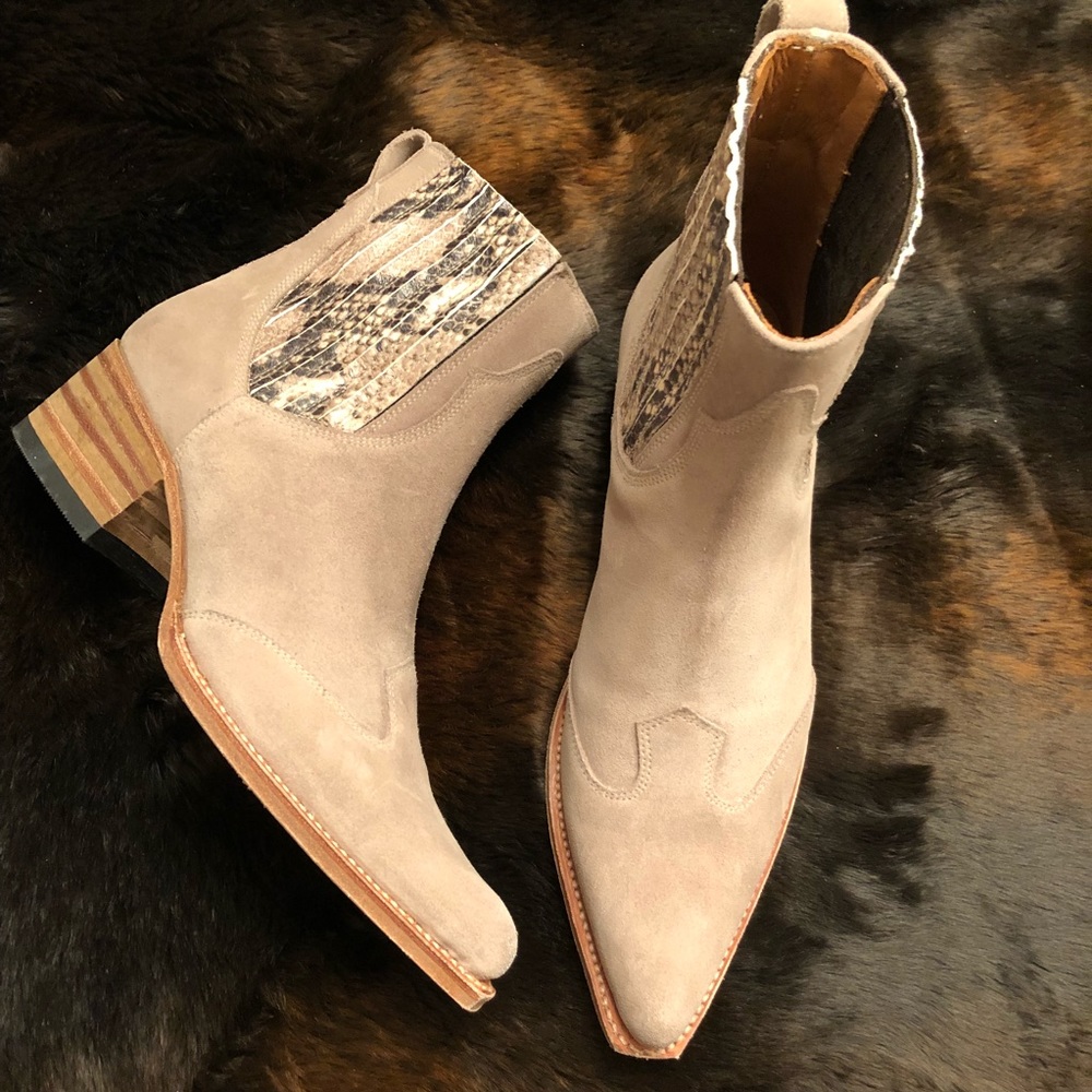 Donald J. Pliner Snake Skin Panel Western Boot